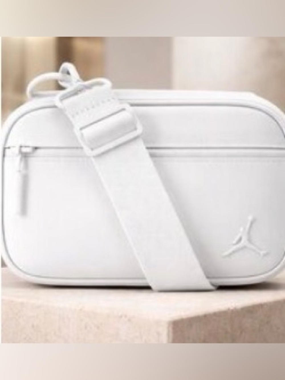 Men’s Nike Jordan White Crossbody Belt Camera Bag Fanny Pack-
